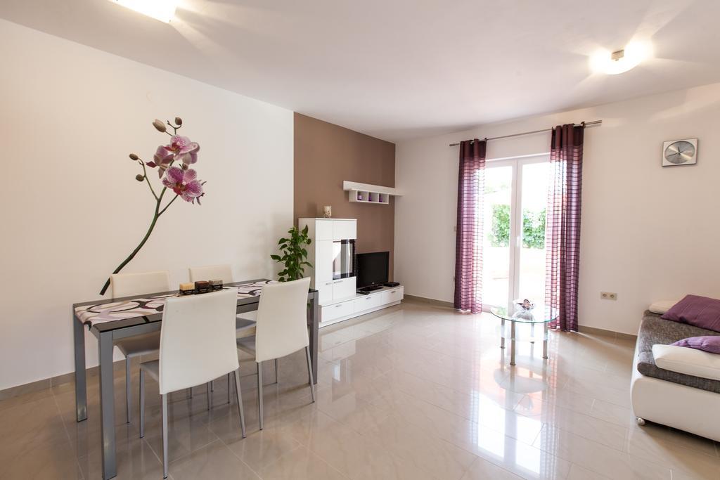 The Golden Island Apartments Krk Town Quarto foto